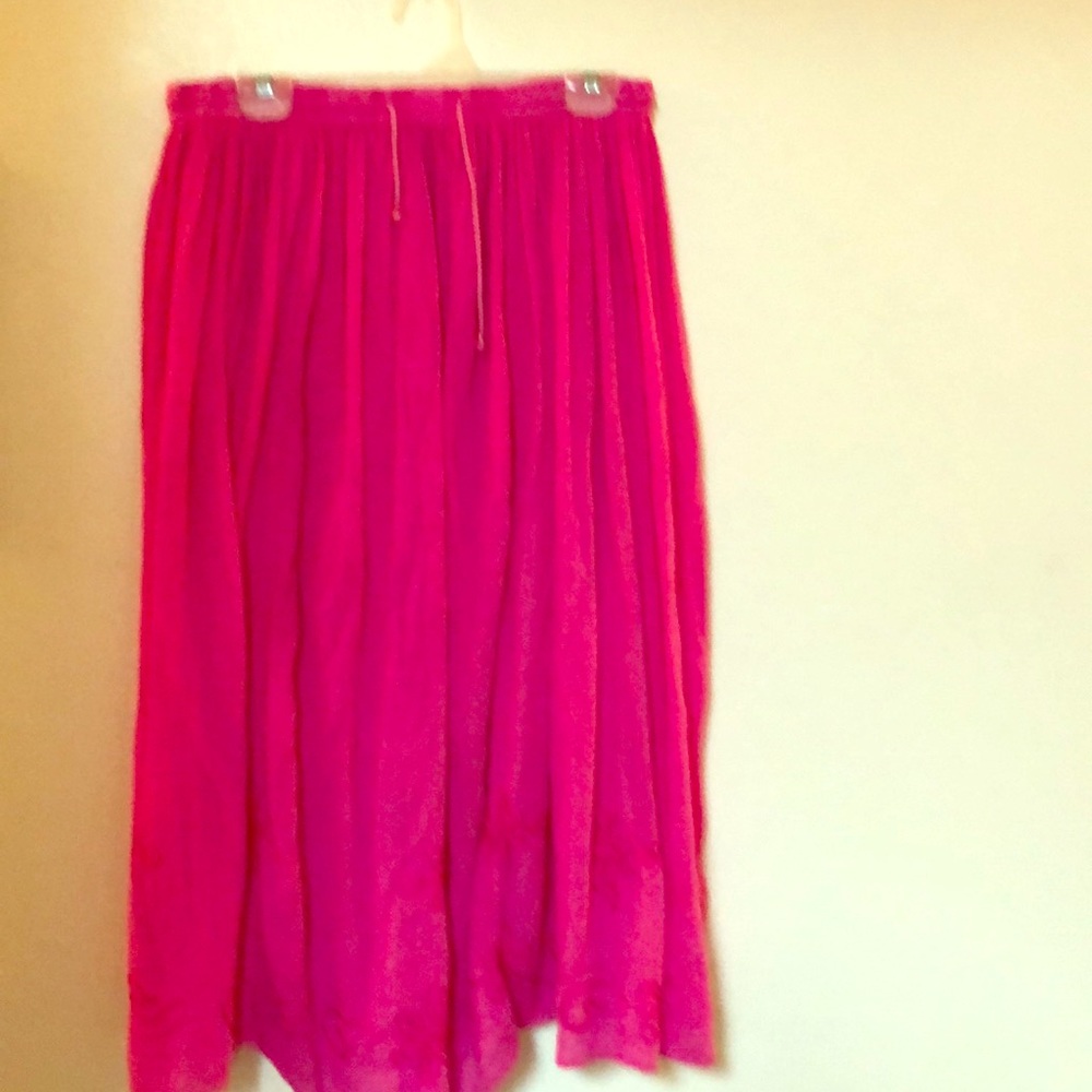 Pretty pink skirt!